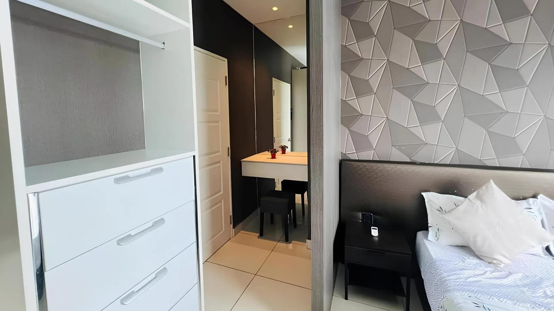 Mansion One L 5Pax 1R1B L Cityview L Gleneagle L By Perfectsweethome George Town 0*,